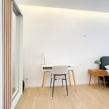Lifestyle Penthouse Apartment *